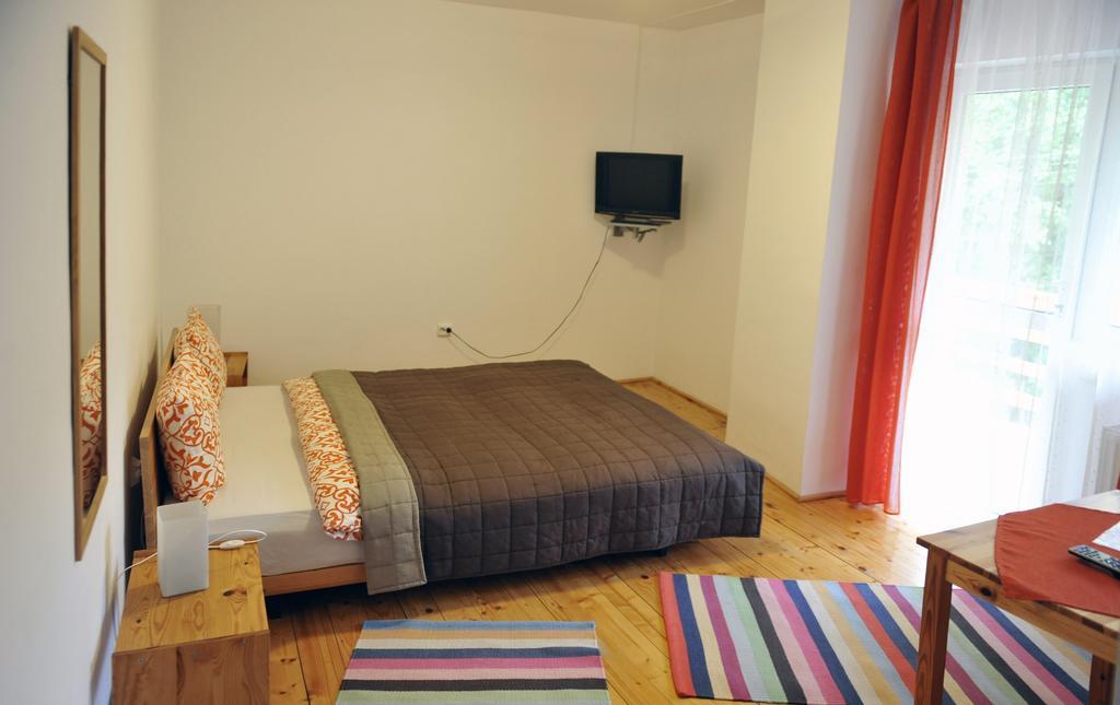 Pensiunea Tiuta Hotel Corbeni Bagian luar foto