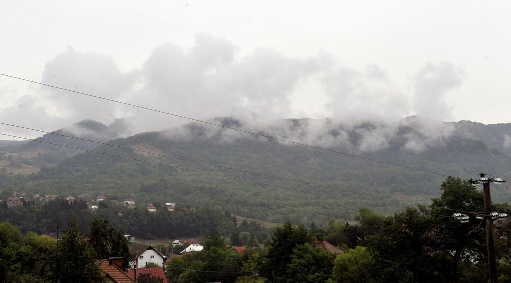 Pensiunea Tiuta Hotel Corbeni Bagian luar foto